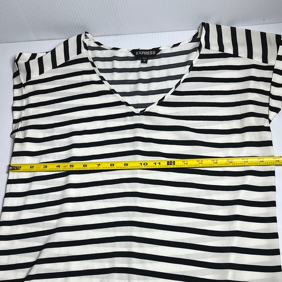 Express Tops - Express Striped Black and White Short Sleeve Top